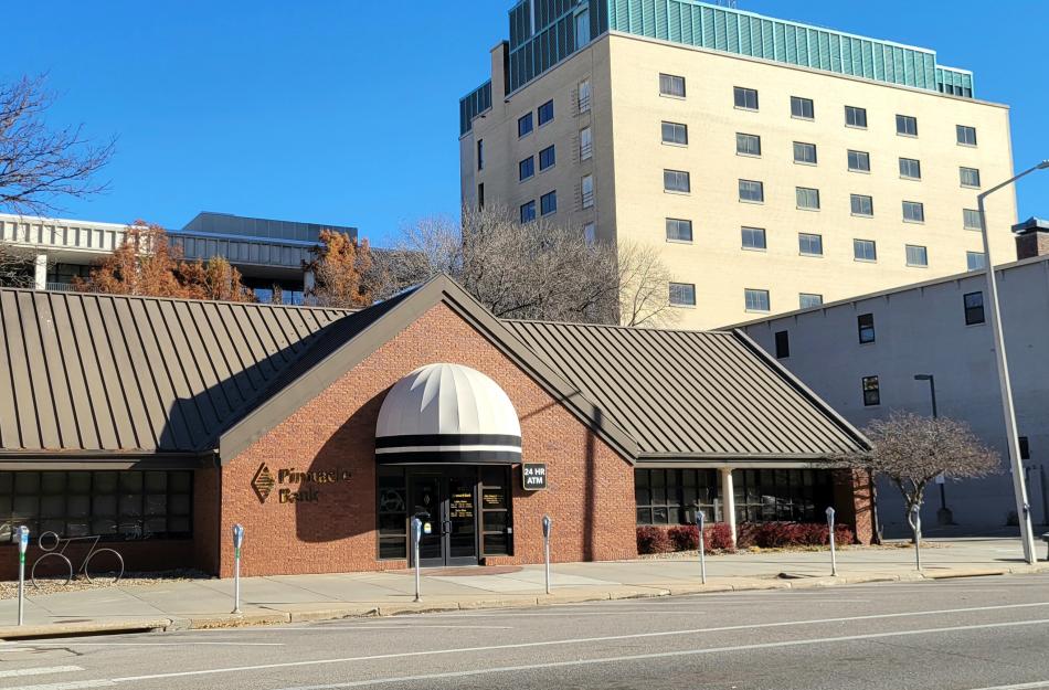 branch in downtown Lincoln
