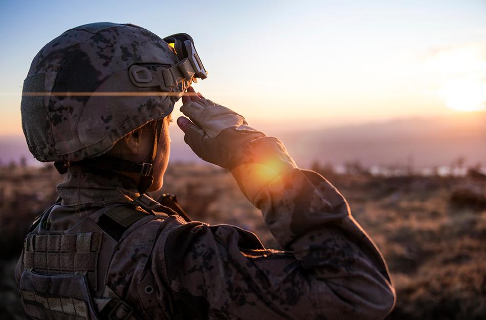 soldier saluting 
